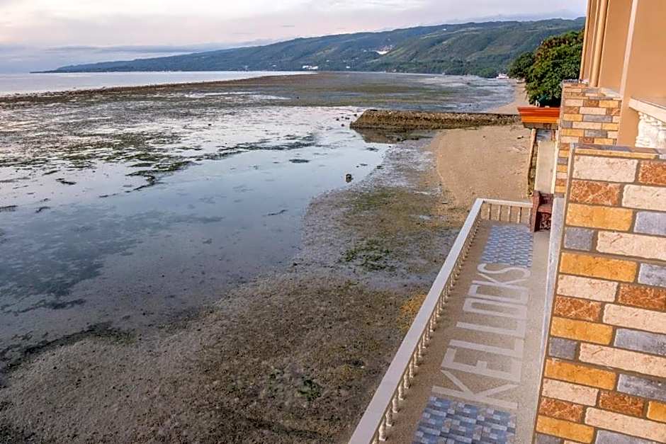 Kellocks' Seaview Apartelle