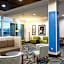 Holiday Inn Express & Suites Dallas Market Ctr - Love Field By IHG