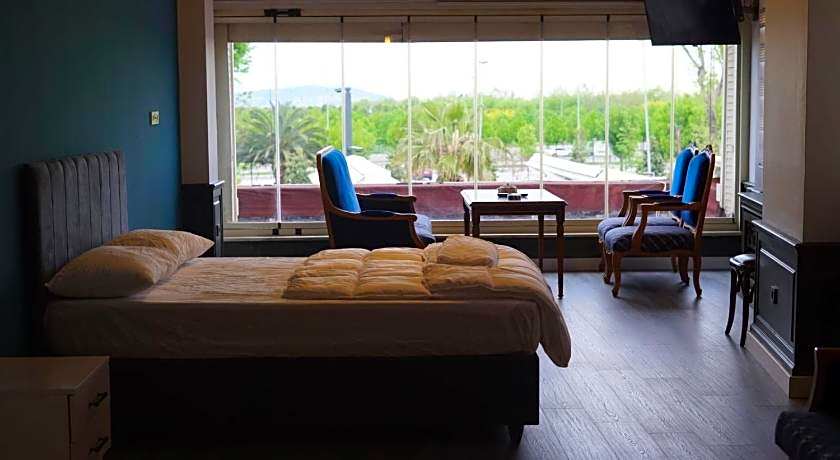 Yali Beach Houses – Istanbul, FL