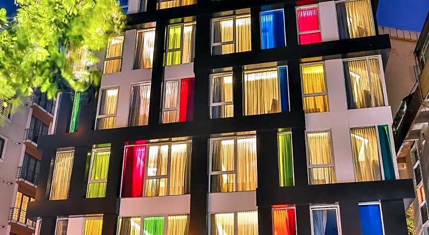 Business Life Boutique Hotel