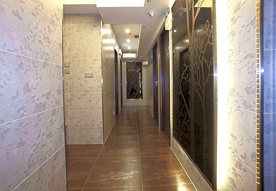 Cindy Hostel