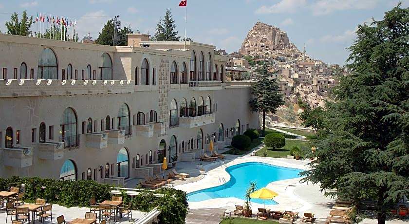 Uchisar Kaya Otel