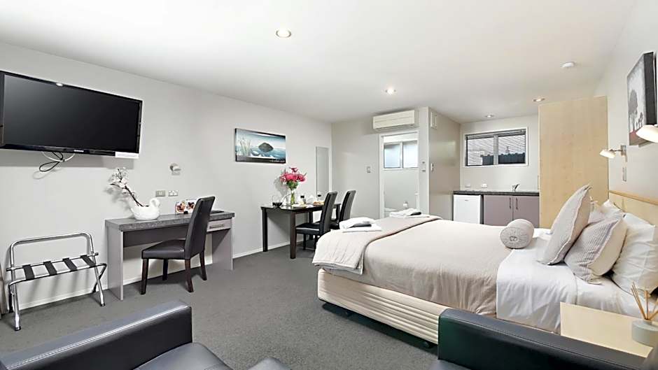 Arthur's Court Motor Lodge