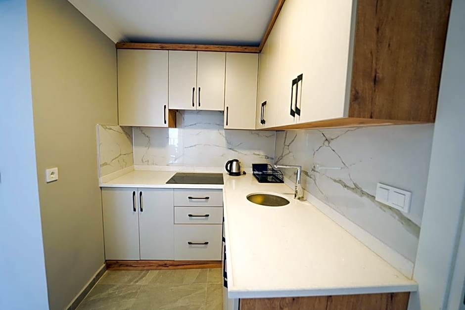 Han Apart Hotel Side