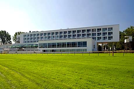 Atlantic Hotel Galopprennbahn