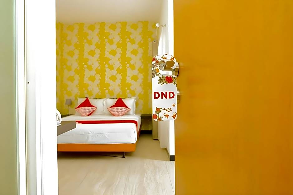 OYO 354 32 Residence