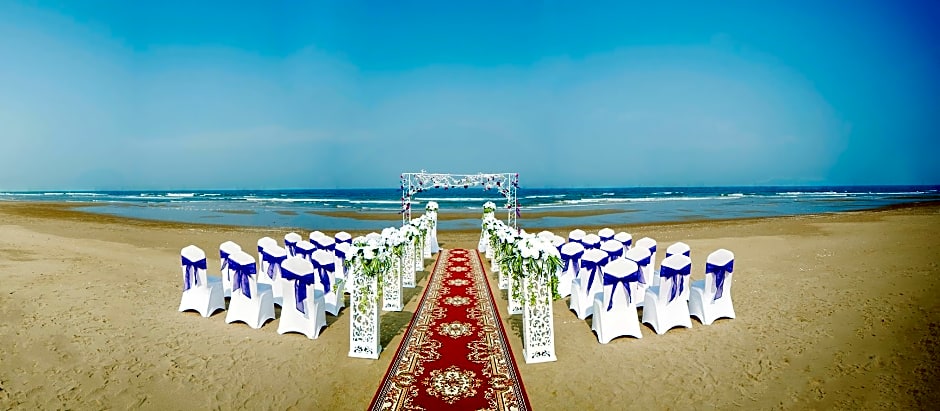 Muong Thanh Grand Cua Lo Hotel