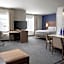 Inn at Bellefield / Hyde Park