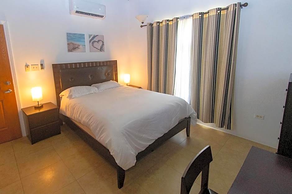 Lord Nelson Hotel & Residences