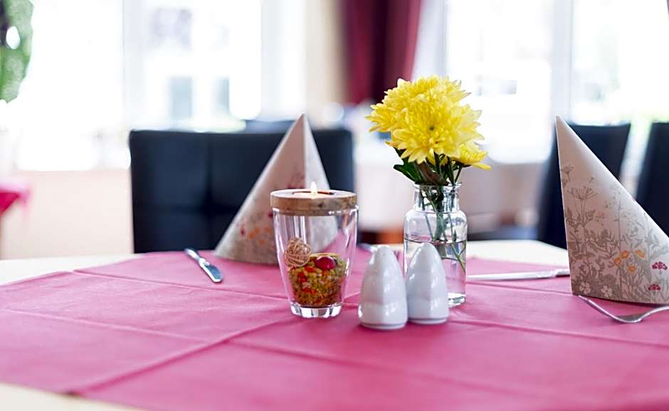 Hotel am Wariner See