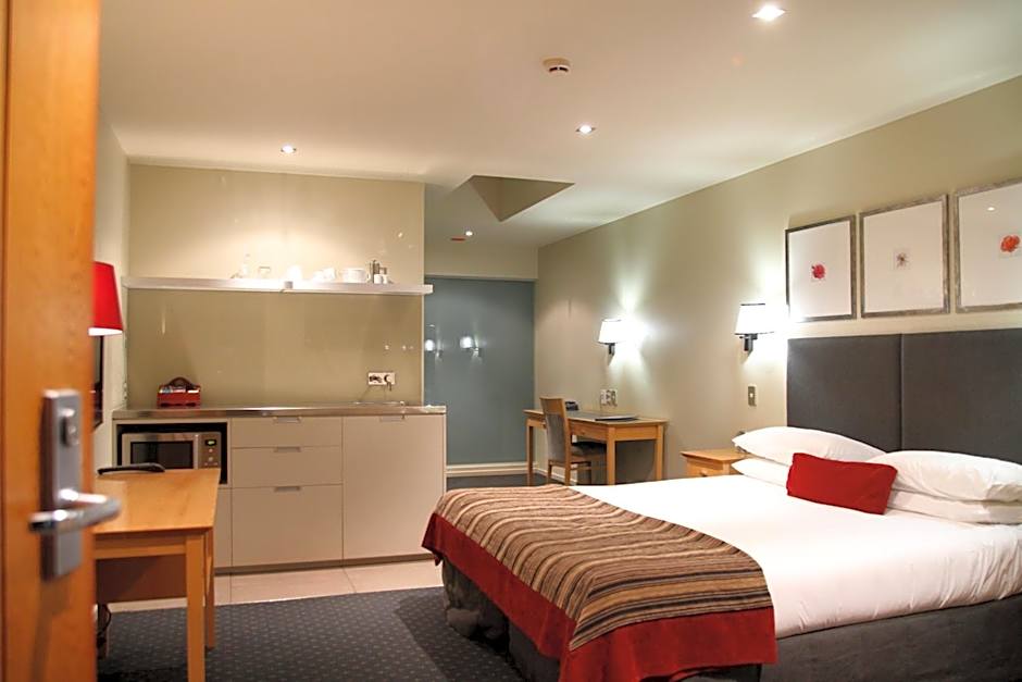 Bentleys Motor Inn