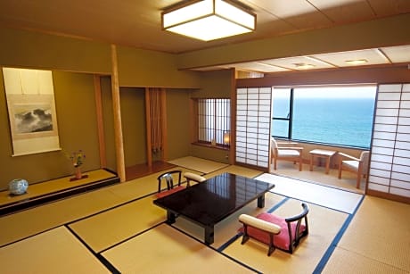 Japanese-Style Triple Room