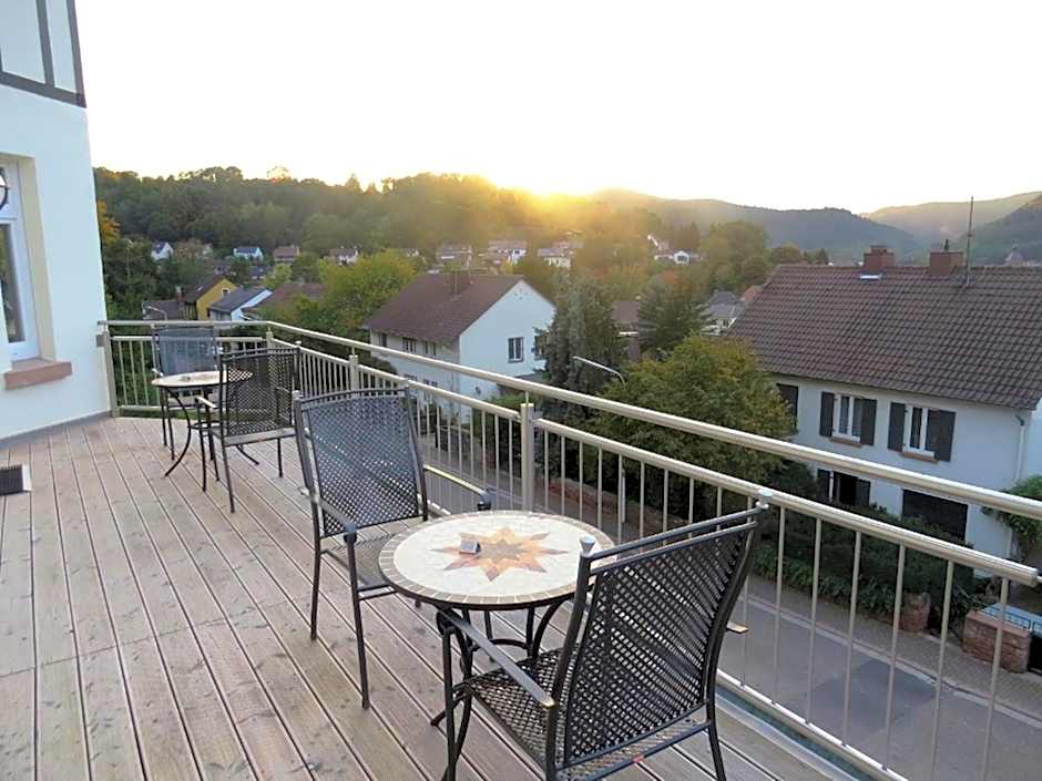 Villa Waldfrieden - Design trifft Budget