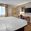 SureStay Plus Hotel by Best Western Mountain View
