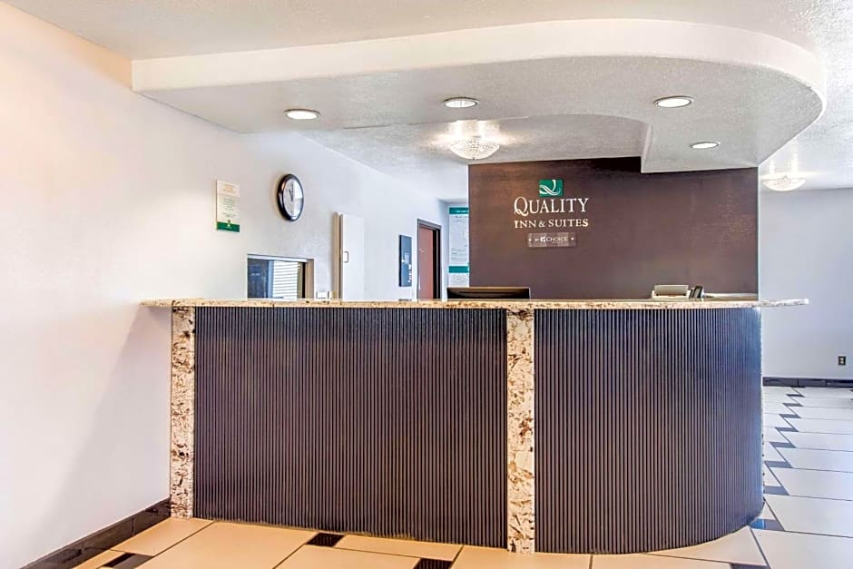 Quality Inn & Suites Albuquerque North near Balloon Fiesta Park