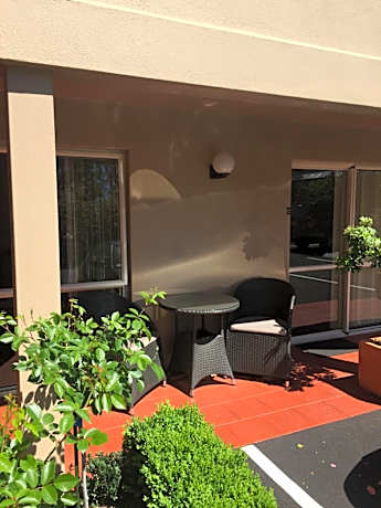 One-Bedroom Apartment with Spa Bath