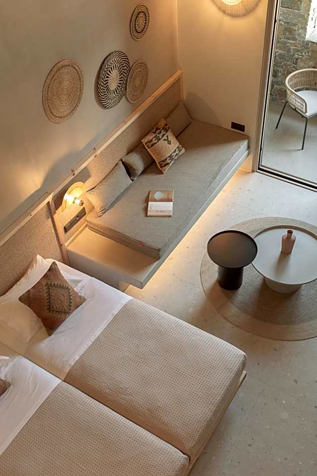 NERĒA Boutique Hotel