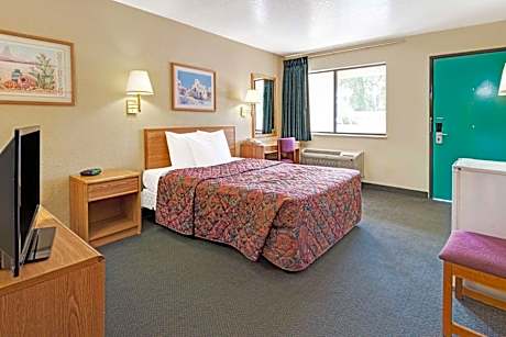 Double Room - Disability Access/Non-Smoking