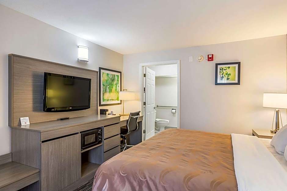 Quality Inn Gallatin-Nashville Metro