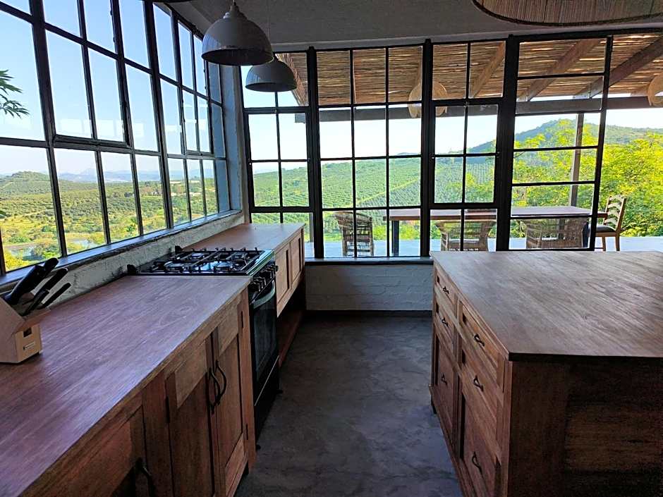 Eloff Guest House and Gallery