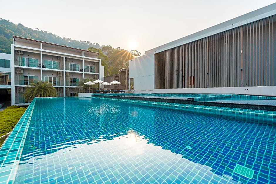 Koh Chang Paradise Hill