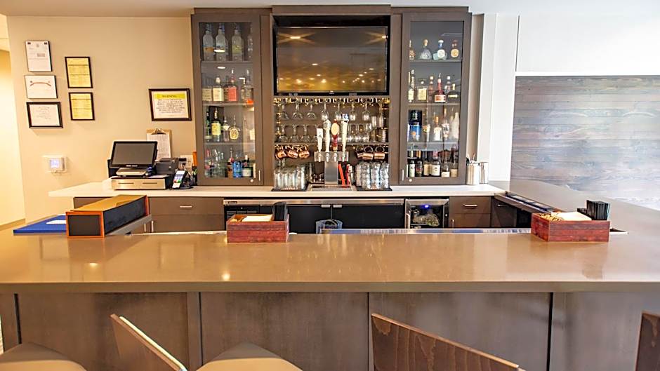 Holiday Inn Knoxville N - Merchant Drive By IHG