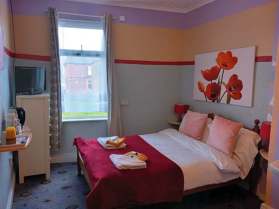 My Adam Hotel