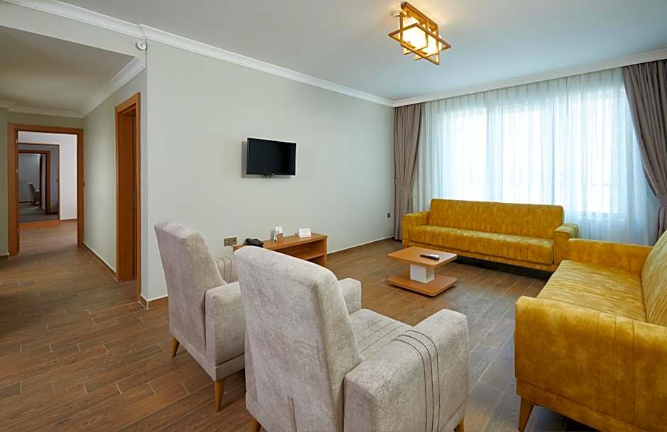 Hattusa Vacation Business Thermal Hotel Saray