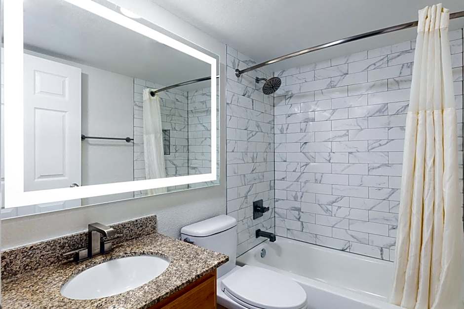 Westgate Blue Tree Resort