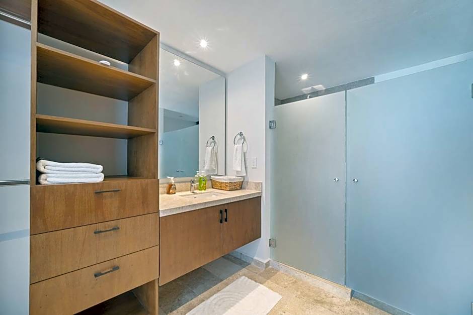 SIELA Oceanfront Luxury 4 BR Villa