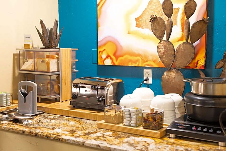 DoubleTree Suites By Hilton Tucson - Williams Center