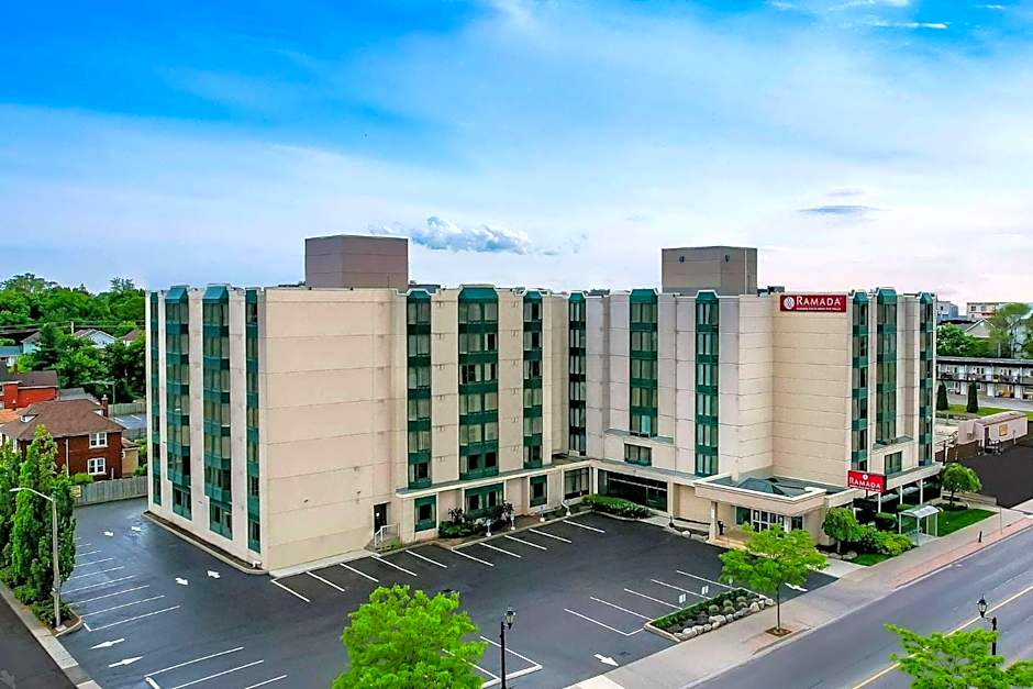 Ramada By Wyndham, Niagara Falls Near Fallsview District