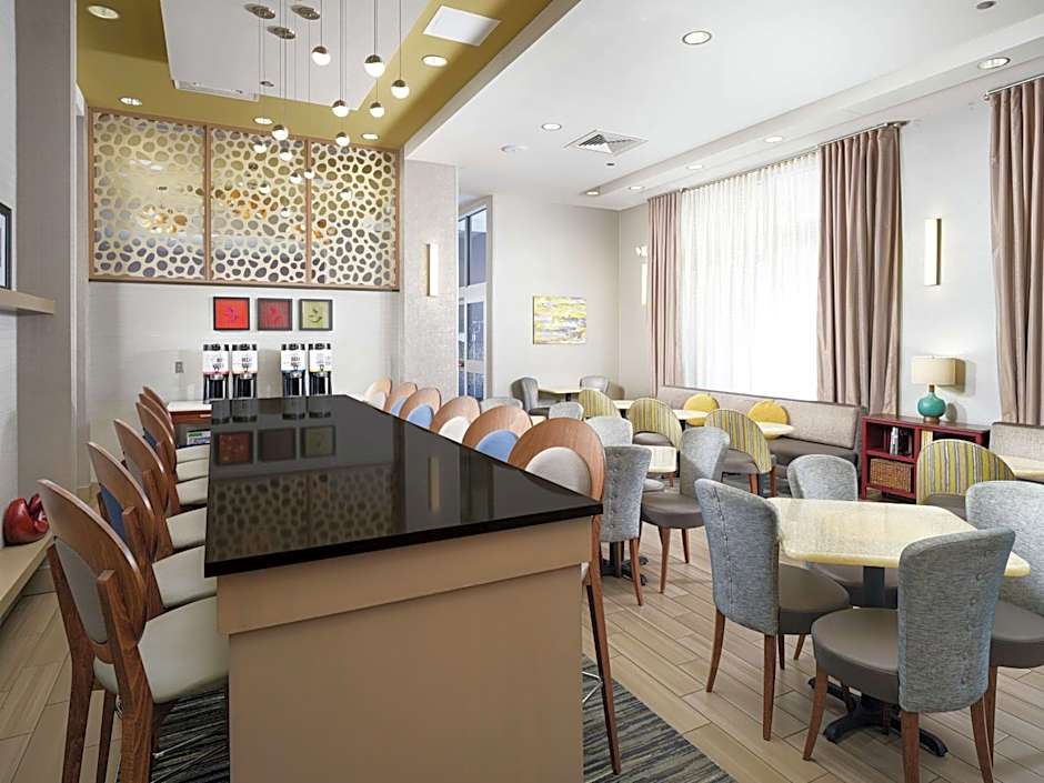 Hampton Inn By Hilton Wilmington Downtown
