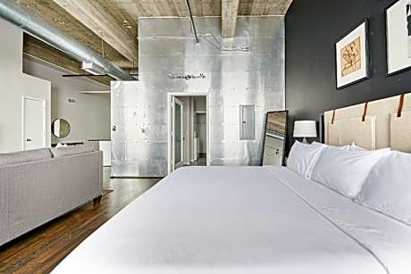 Studio Apartment with One King Bed