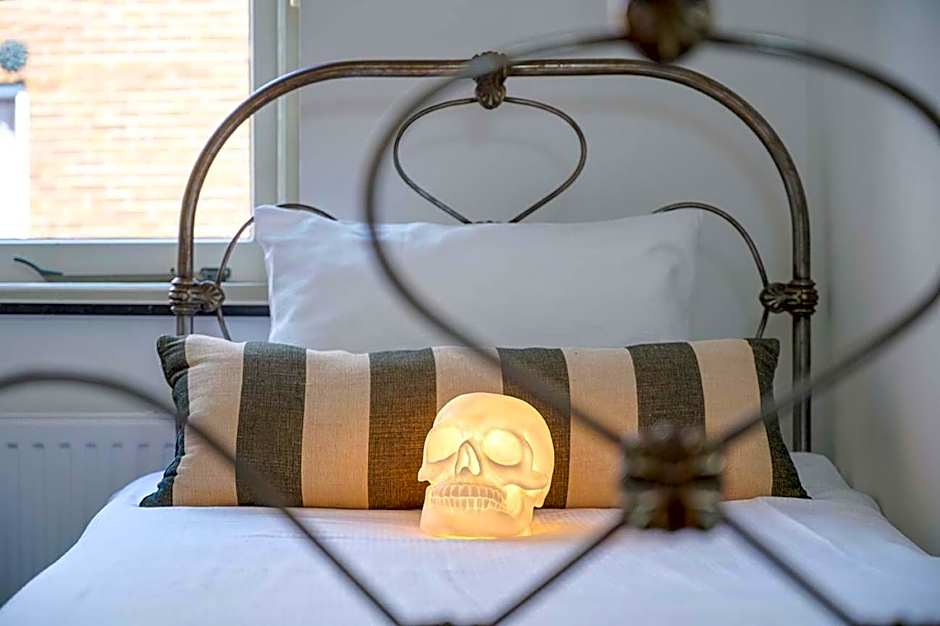 Hello I'm Local - Boutique Hostel