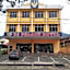 OYO 90929 DJ Hotel