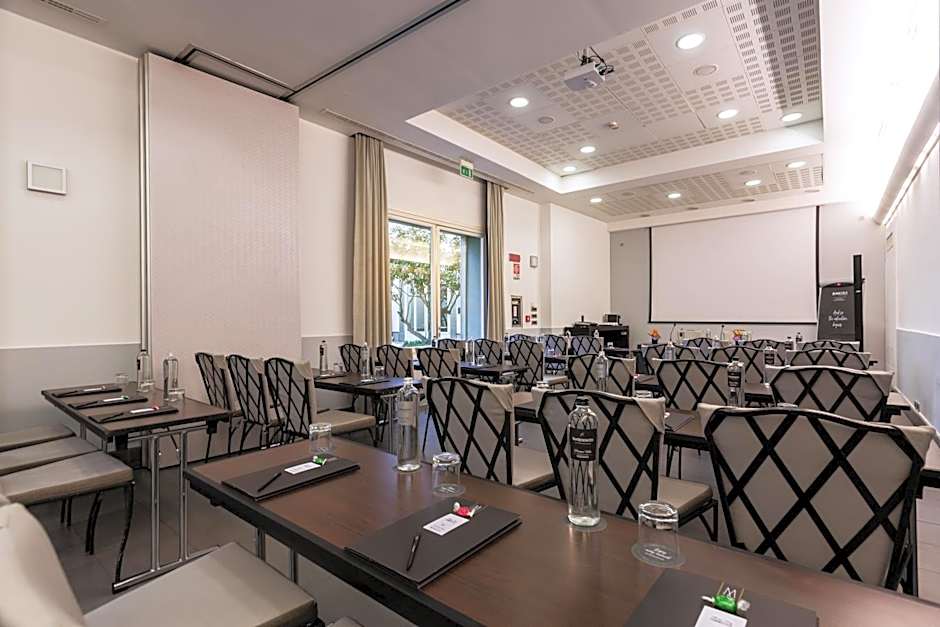 Palazzo Caracciolo Naples