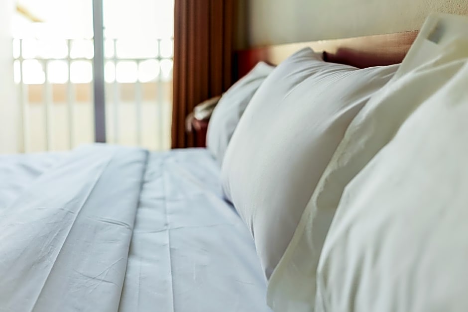 Douangpraseuth Hotel