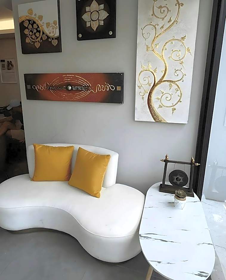 iCheck inn Darisa Patong