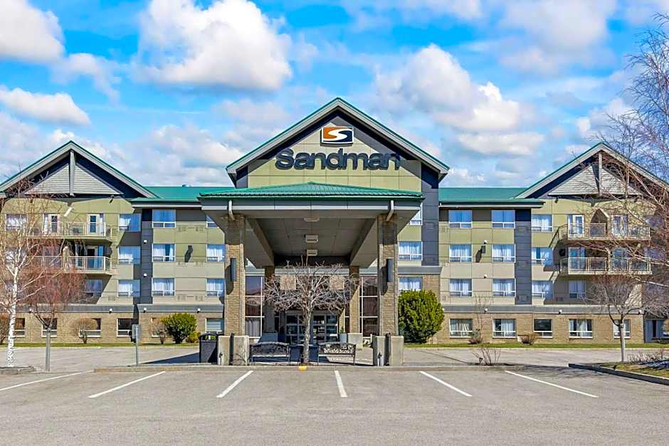 Sandman Hotel & Suites Calgary West