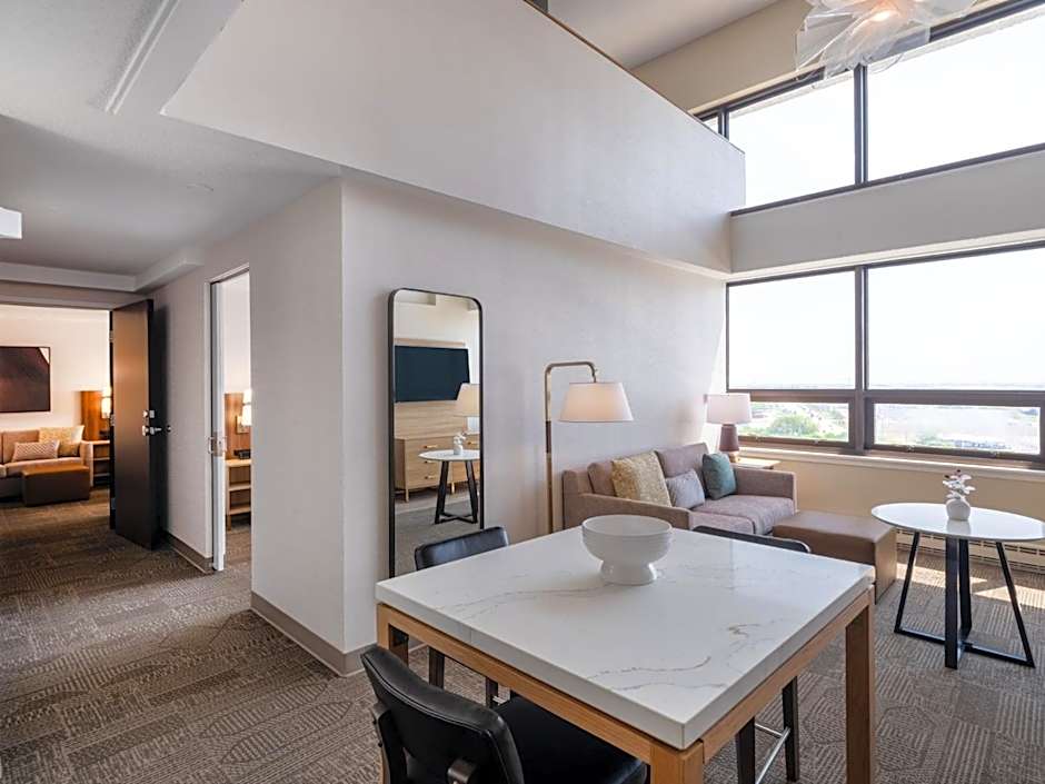 Staybridge Suites Chicago O'Hare - Rosemont by IHG