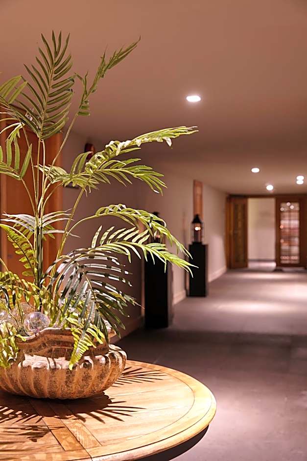 Les Suites at Cliff Bay Portobay