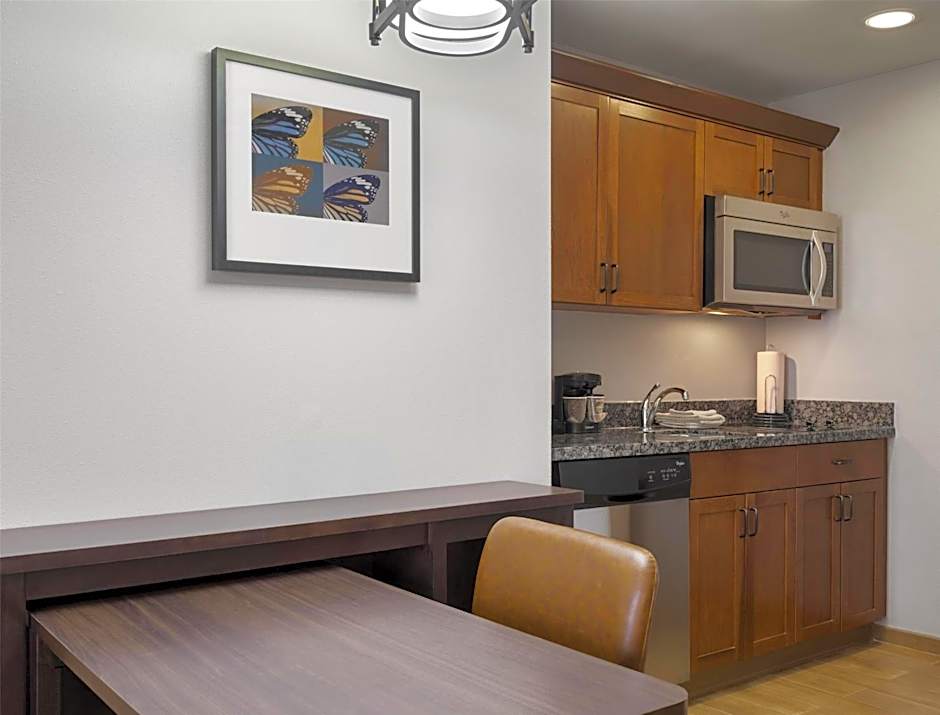 Homewood Suites By Hilton Akron/Fairlawn