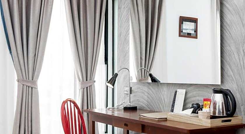 S 2 Modern Boutique Hotel