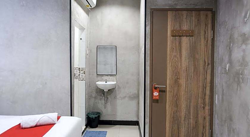 RedDoorz @ Sekip Medan