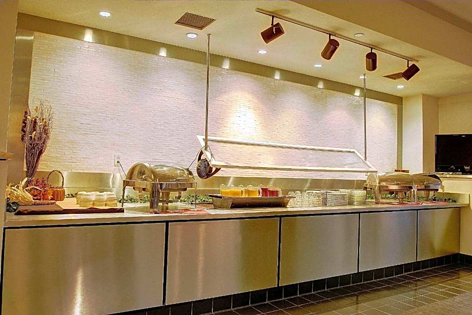 Holiday Inn Hotel And Suites Pittsfield-Berkshires By IHG