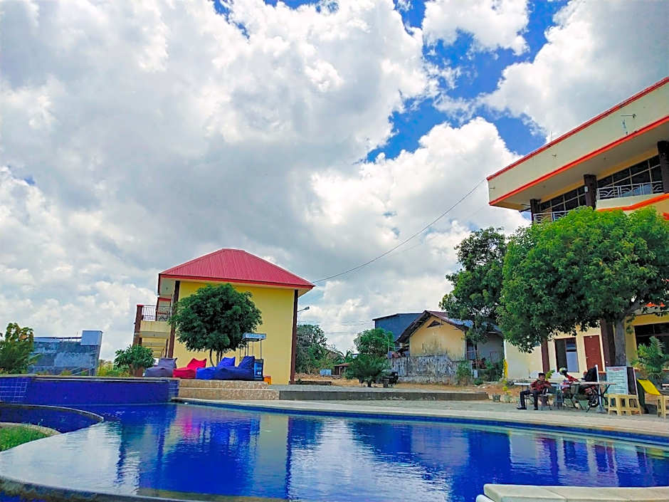 BUKIT KENARI Hotel & Restaurant