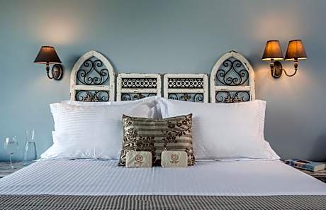 Suite with Panoramic Sea View