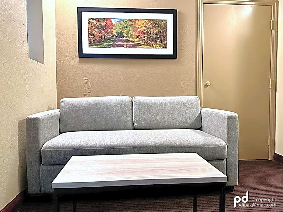 Travel Inn & Suites Flemington