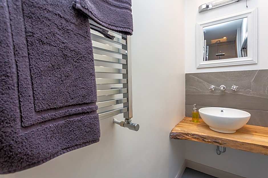 Howgills House Hotel